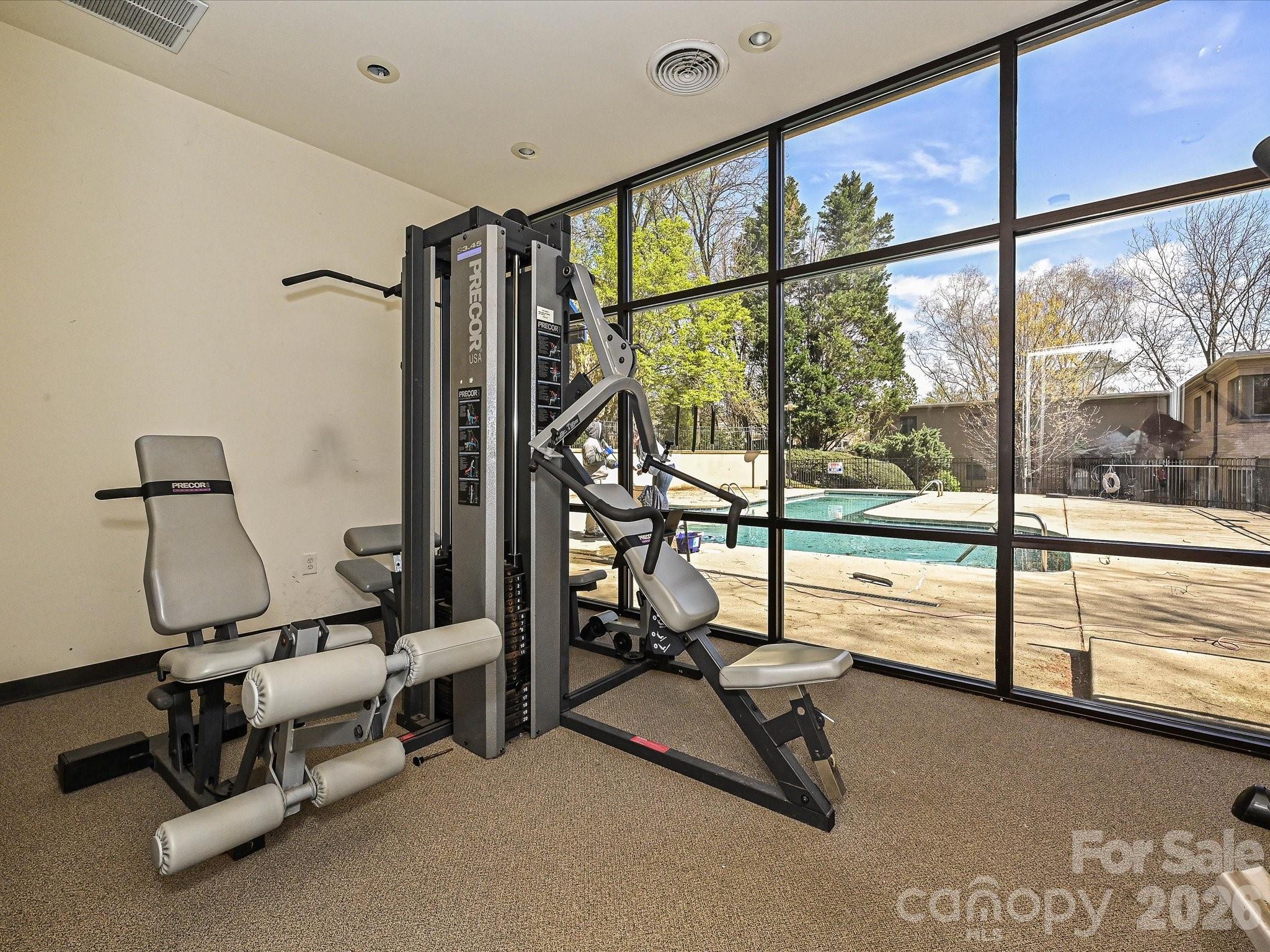 201 N Dotger Avenue Charlotte NC 28207
