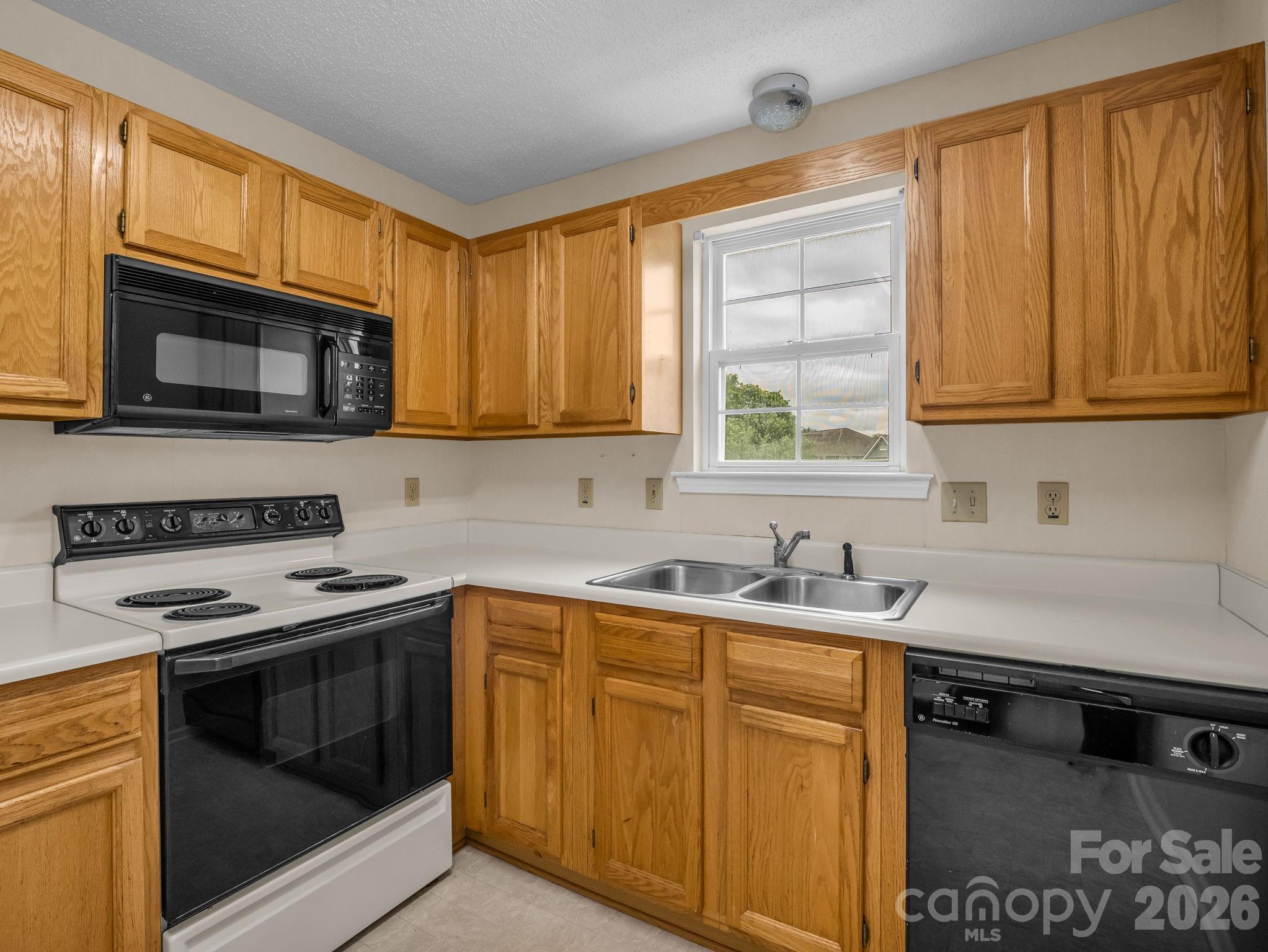 3005 Sagamore Lane Asheville NC 28806