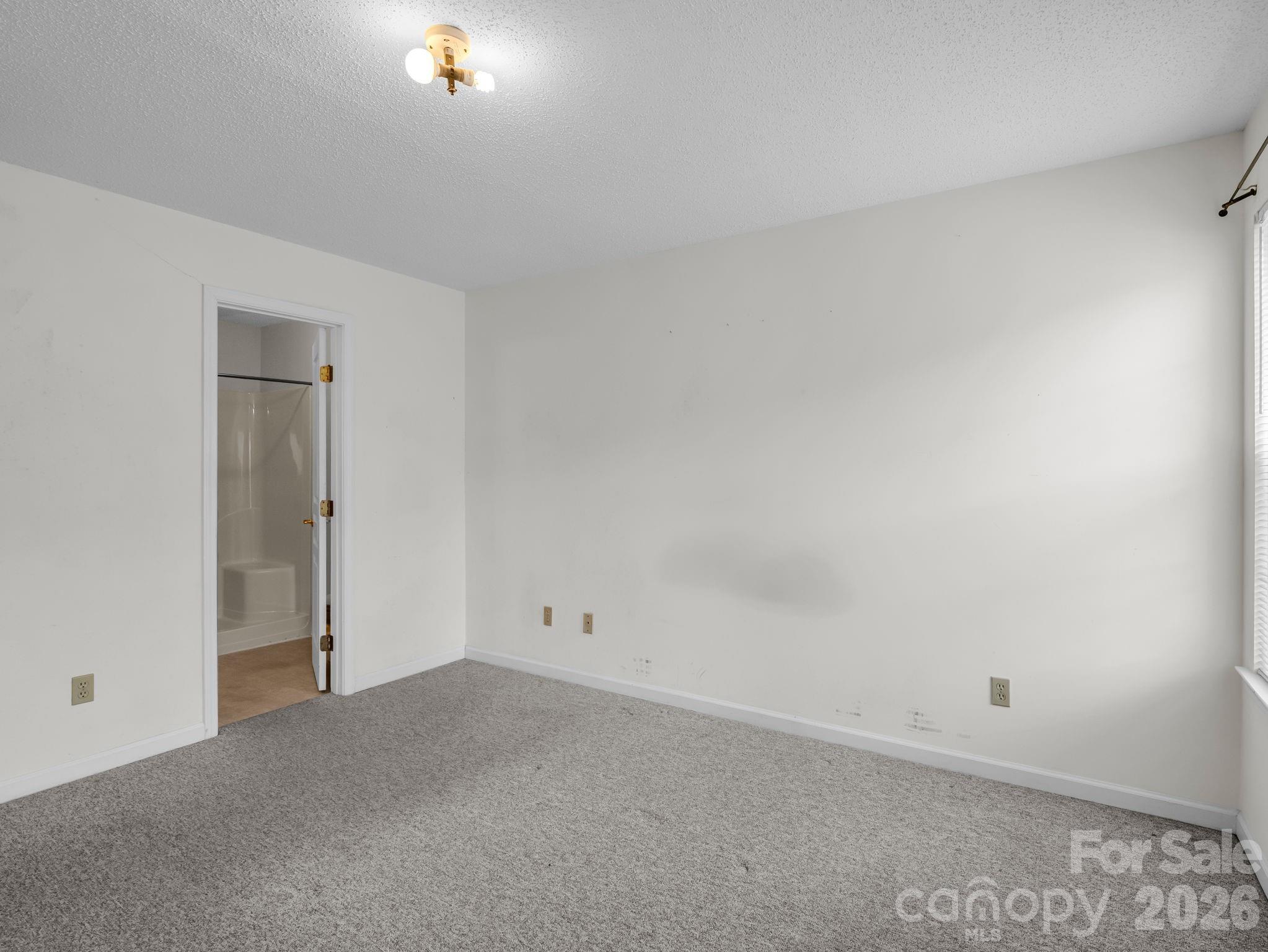 3005 Sagamore Lane Asheville NC 28806