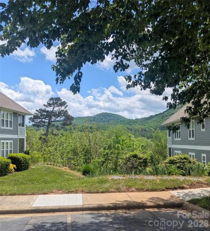 3005 Sagamore Lane Asheville NC 28806