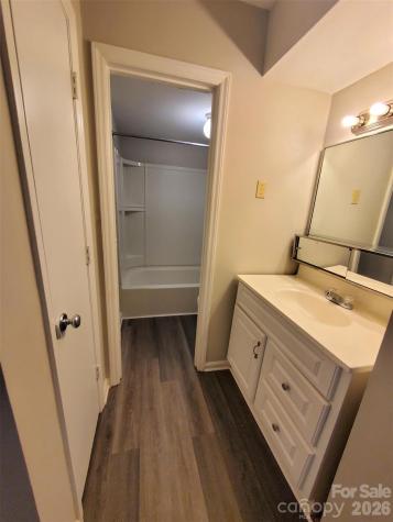 7949 Shady Oak Trail Charlotte NC 28210