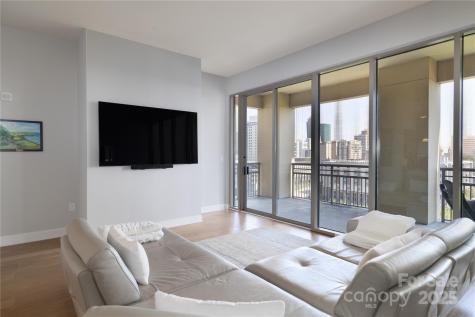 701 Royal Court Charlotte NC 28202