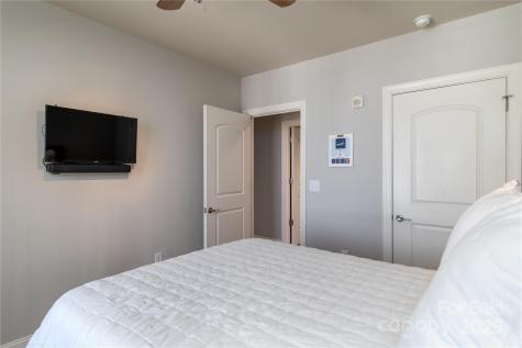 701 Royal Court Charlotte NC 28202