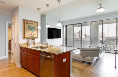 701 Royal Court Charlotte NC 28202