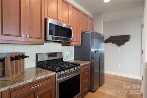 701 Royal Court Charlotte NC 28202