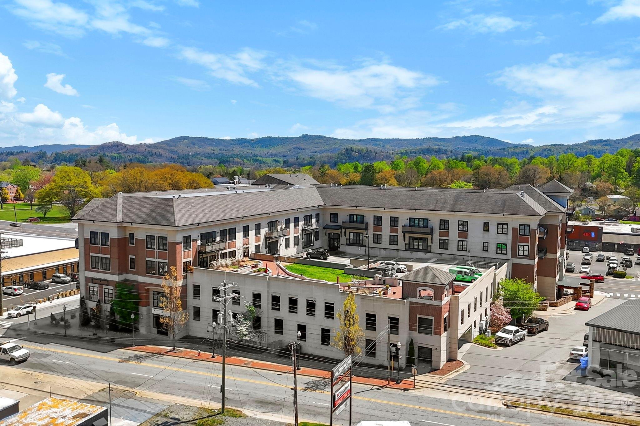 29 W French Broad Street Brevard NC 28712