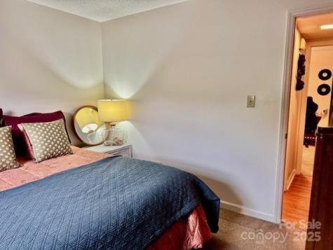 123 23rd Street NW Hickory NC 28601