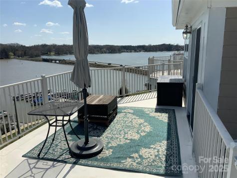 637 Williamson Road Mooresville NC 28117