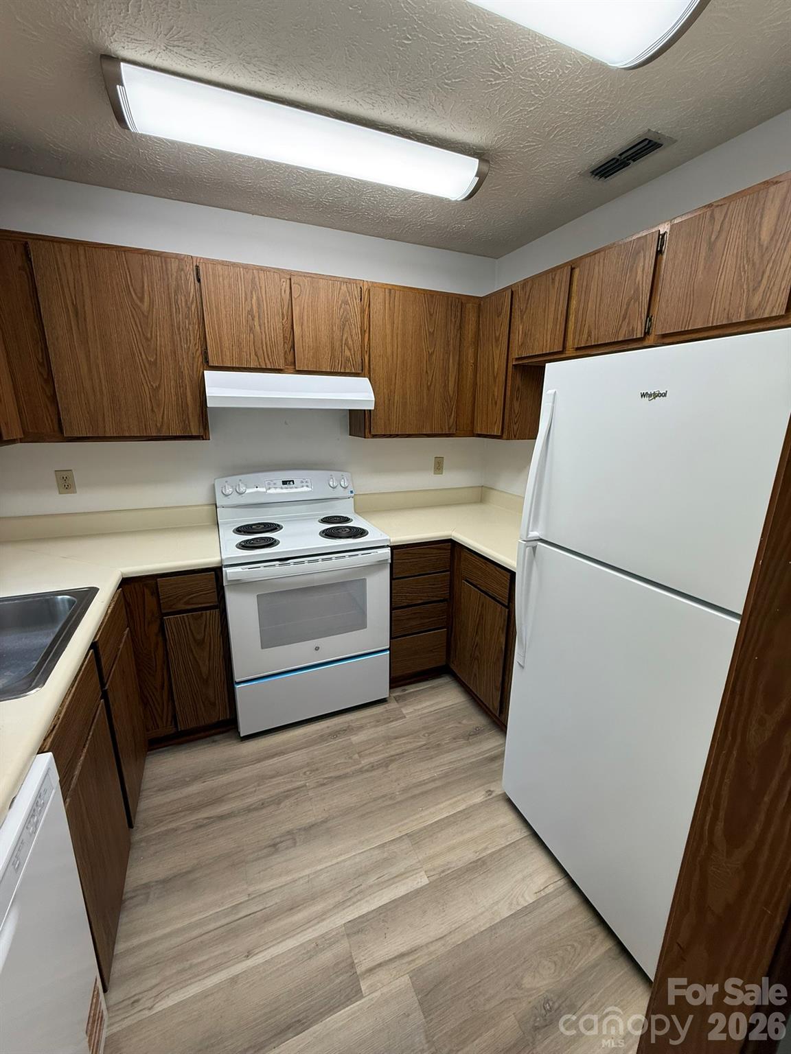 581 Courtwood Lane Hendersonville NC 28739