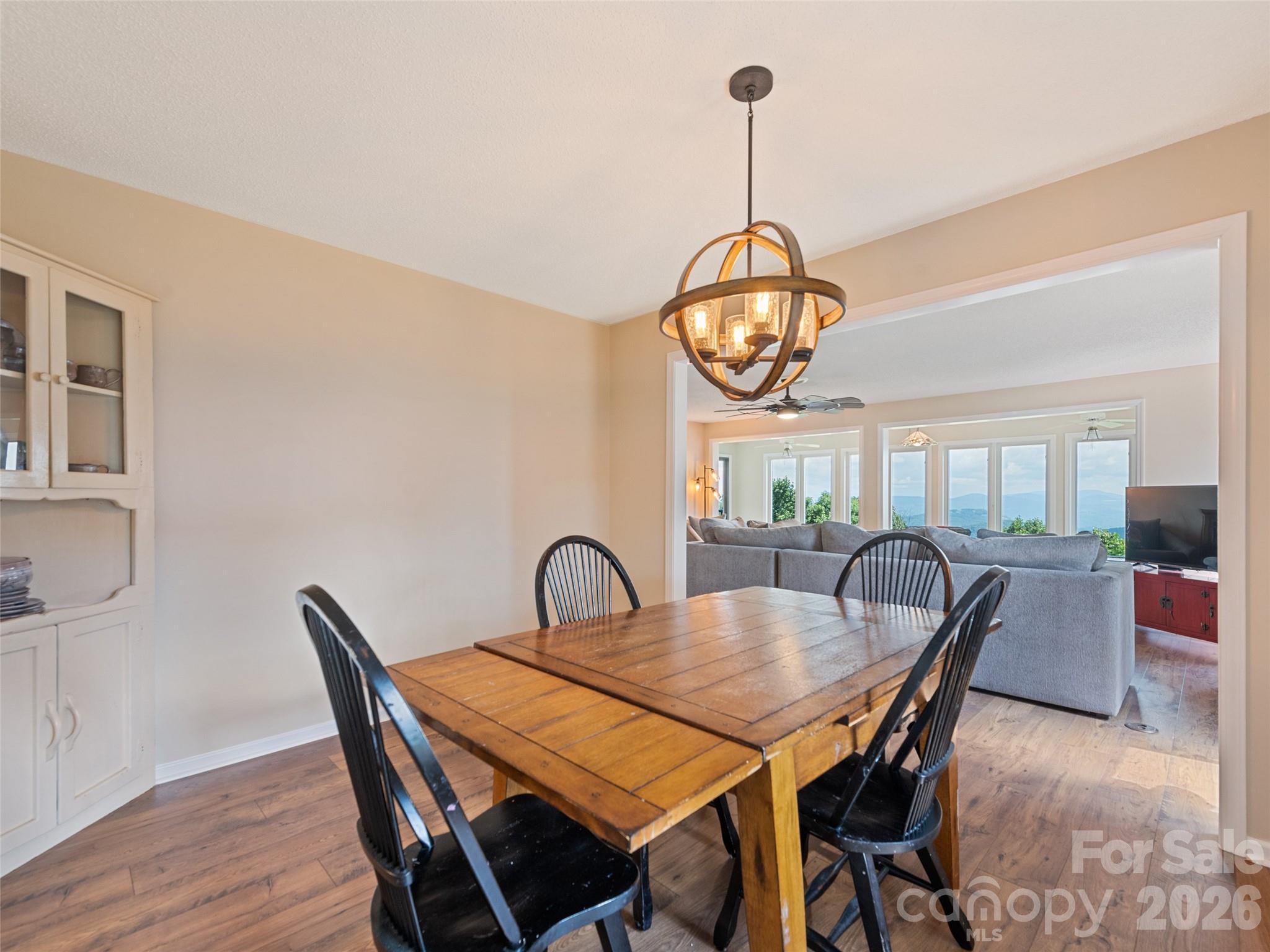 602 Fleetwood Plaza Hendersonville NC 28739