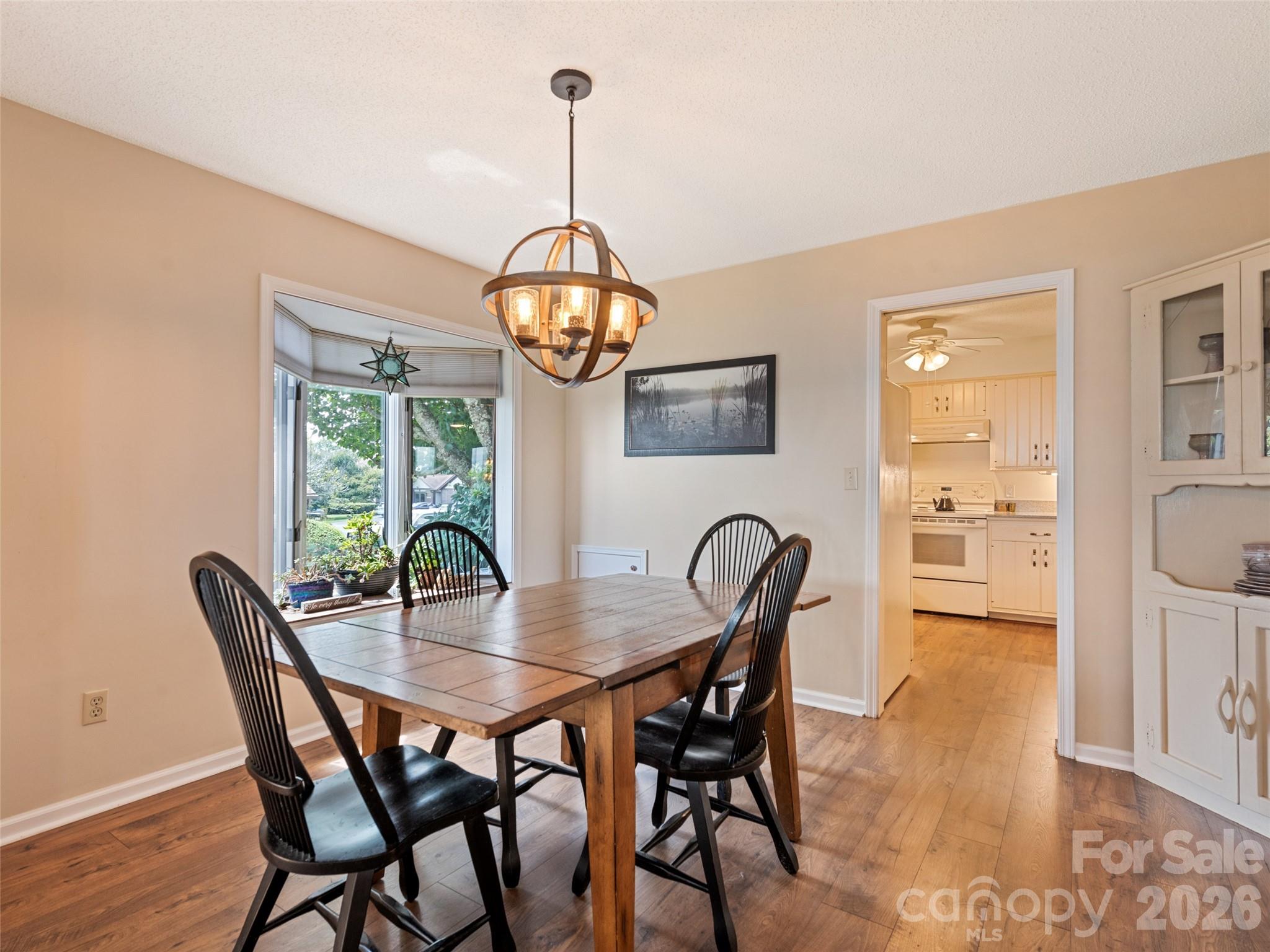 602 Fleetwood Plaza Hendersonville NC 28739