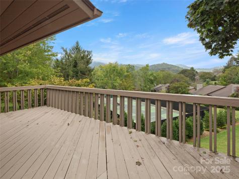5 Ridge Terrace Asheville NC 28804