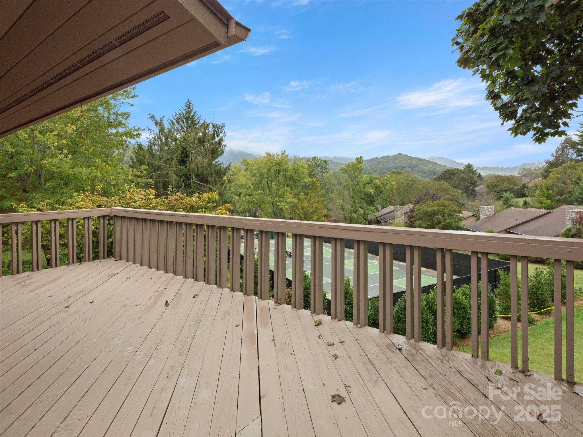 5 Ridge Terrace Asheville NC 28804