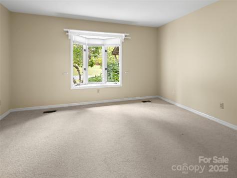 5 Ridge Terrace Asheville NC 28804