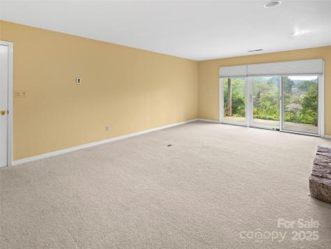 5 Ridge Terrace Asheville NC 28804