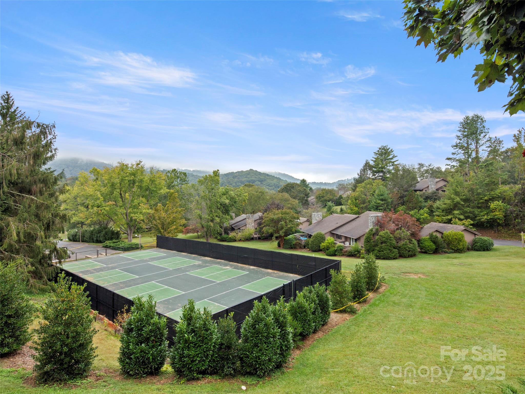 5 Ridge Terrace Asheville NC 28804