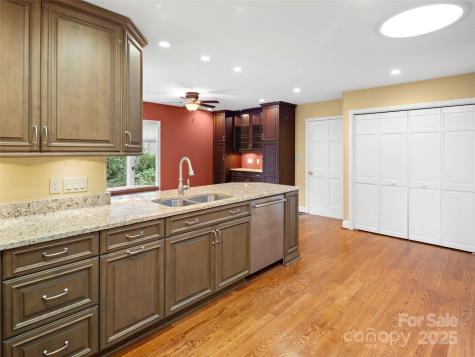 5 Ridge Terrace Asheville NC 28804