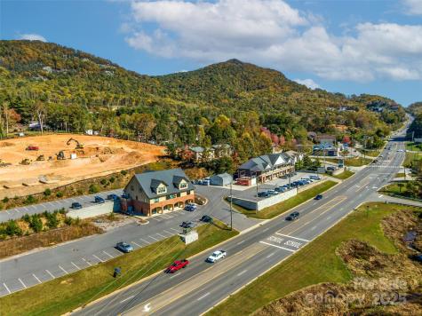 208 Charlotte Highway Asheville NC 28803