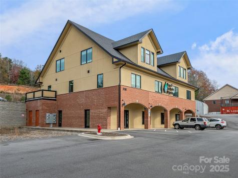 208 Charlotte Highway Asheville NC 28803