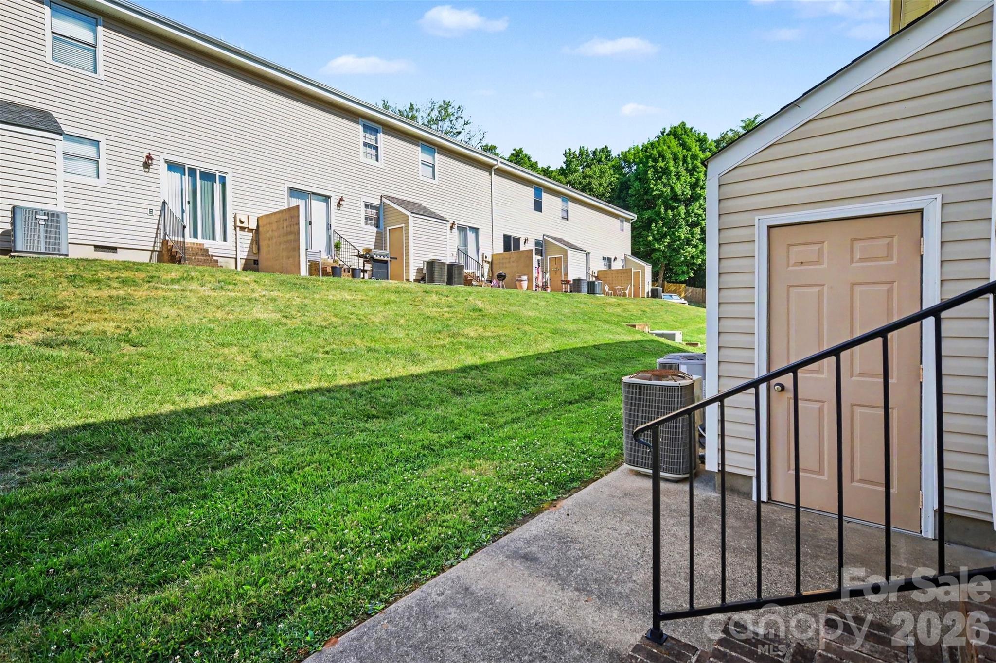 973 Surry Lane Gastonia NC 28054