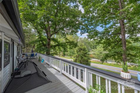 20 Lake Jordan Drive Flat Rock NC 28731