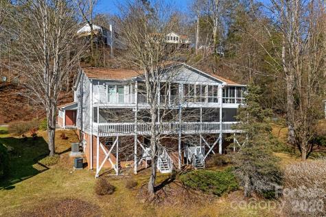 84 Lakeview Court Brevard NC 28712