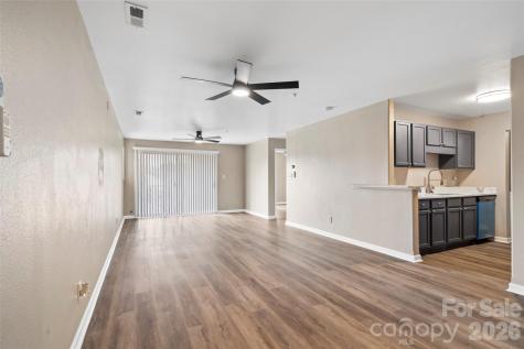 1134 Plaza Walk Drive Charlotte NC 28215