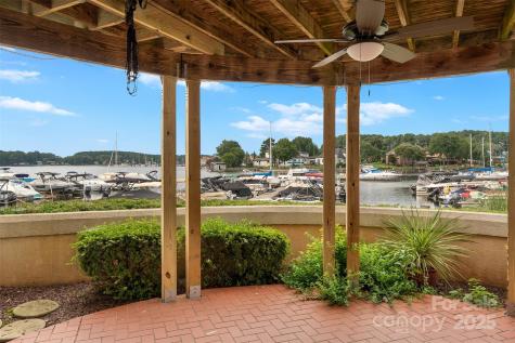 18647 Vineyard Point Lane Cornelius NC 28031