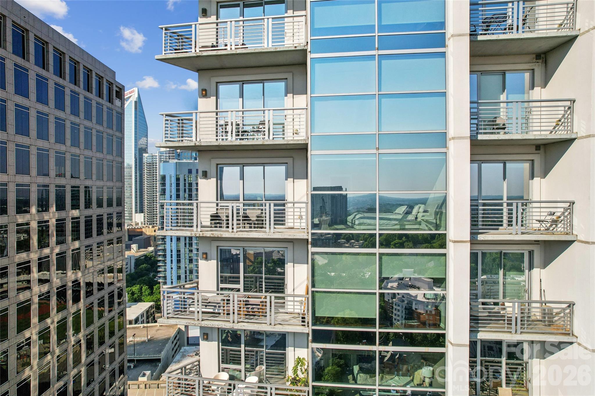 333 W Trade Street Charlotte NC 28202