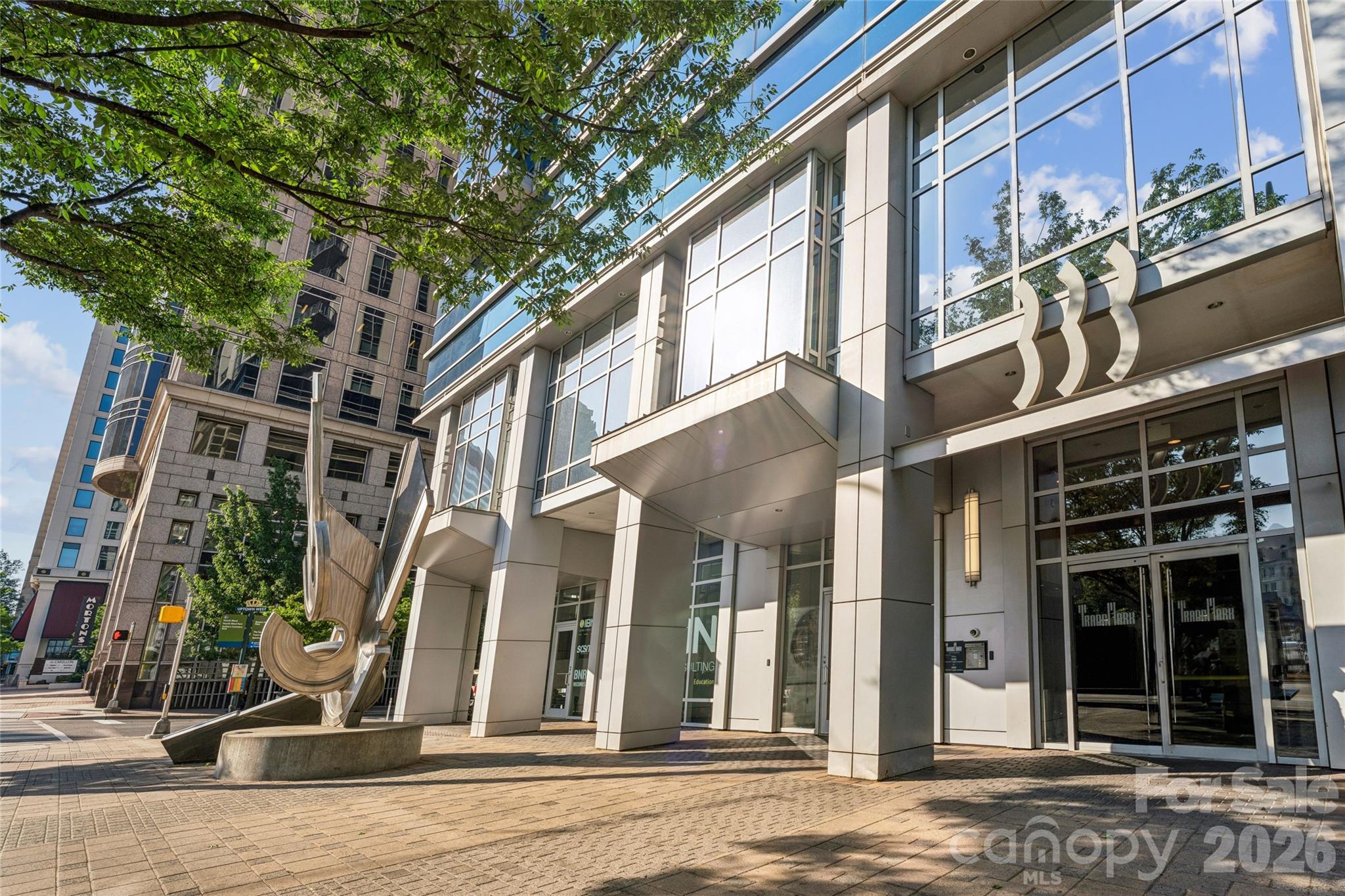 333 W Trade Street Charlotte NC 28202