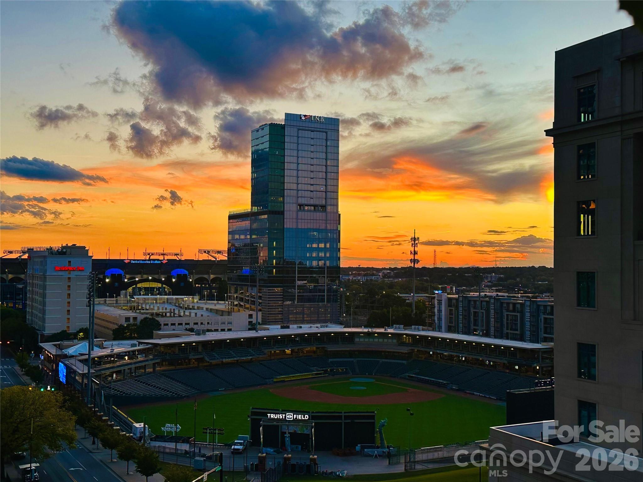 333 W Trade Street Charlotte NC 28202