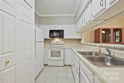 19901 Henderson Road Cornelius NC 28031