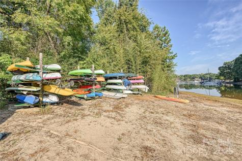 19901 Henderson Road Cornelius NC 28031