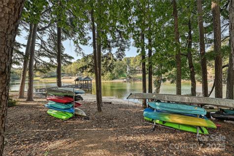 19901 Henderson Road Cornelius NC 28031