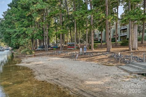 19901 Henderson Road Cornelius NC 28031