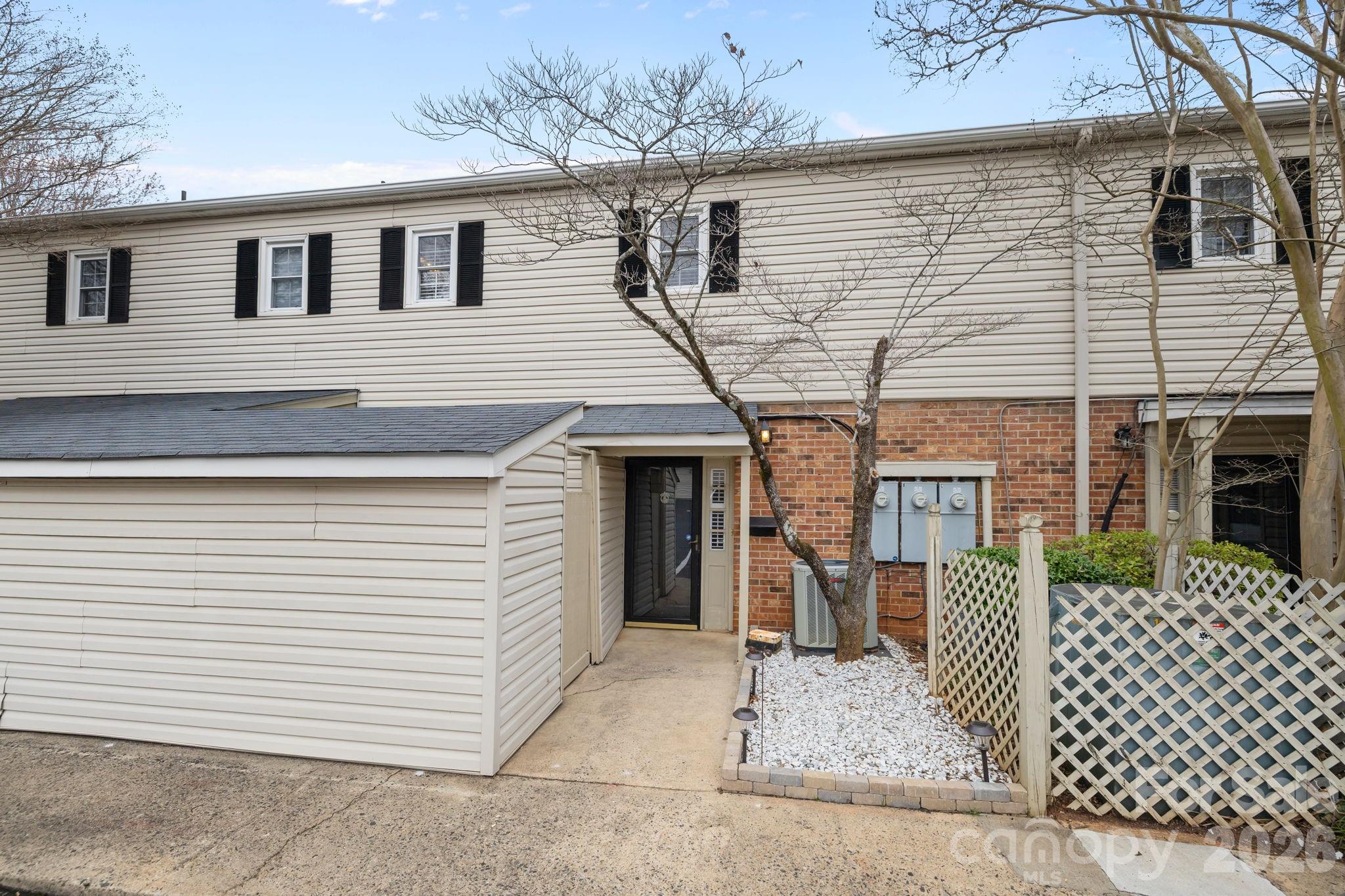 5943 Quail Hollow Road Charlotte NC 28210