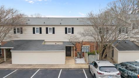 5943 Quail Hollow Road Charlotte NC 28210