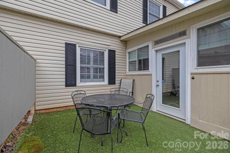 5943 Quail Hollow Road Charlotte NC 28210