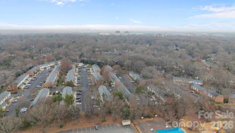 5943 Quail Hollow Road Charlotte NC 28210
