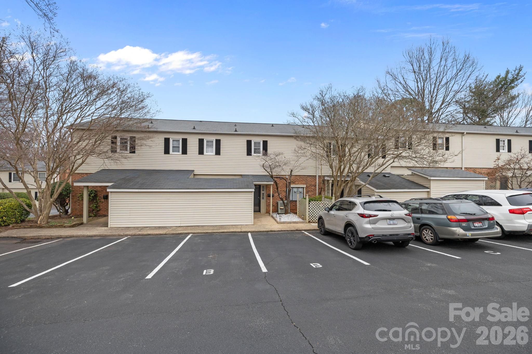 5943 Quail Hollow Road Charlotte NC 28210