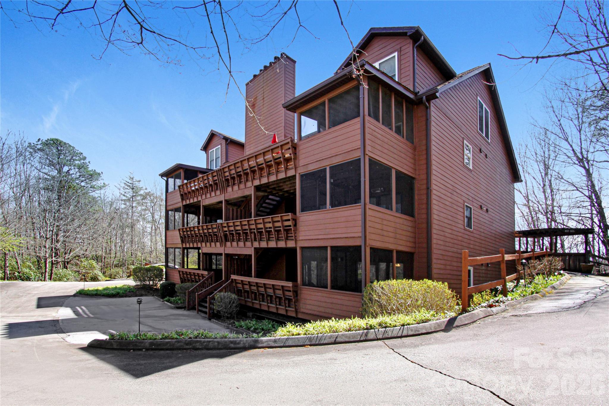 157 Toxaway Views Drive Lake Toxaway NC 28747