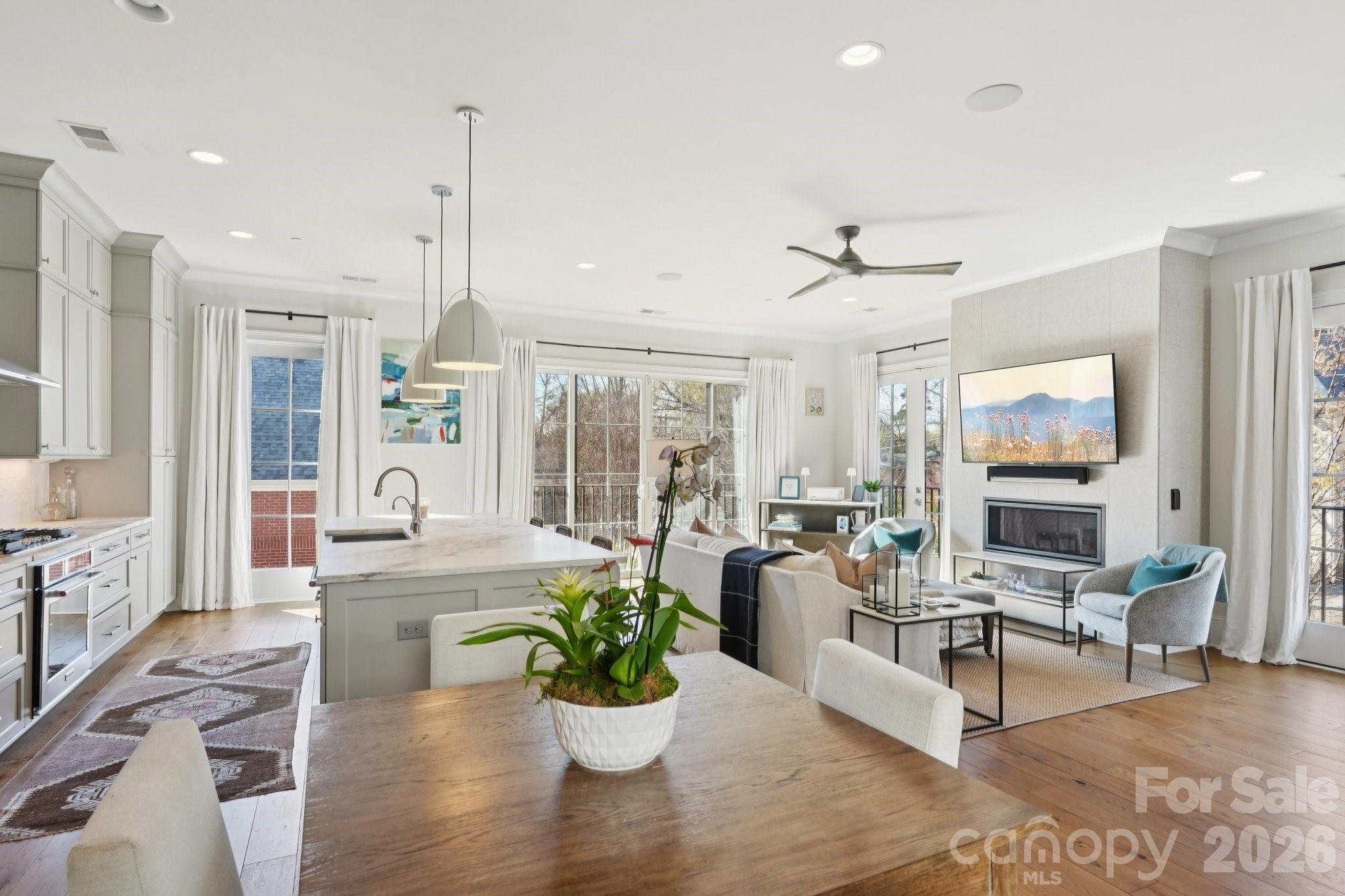 1708 Lombardy Circle Charlotte NC 28203