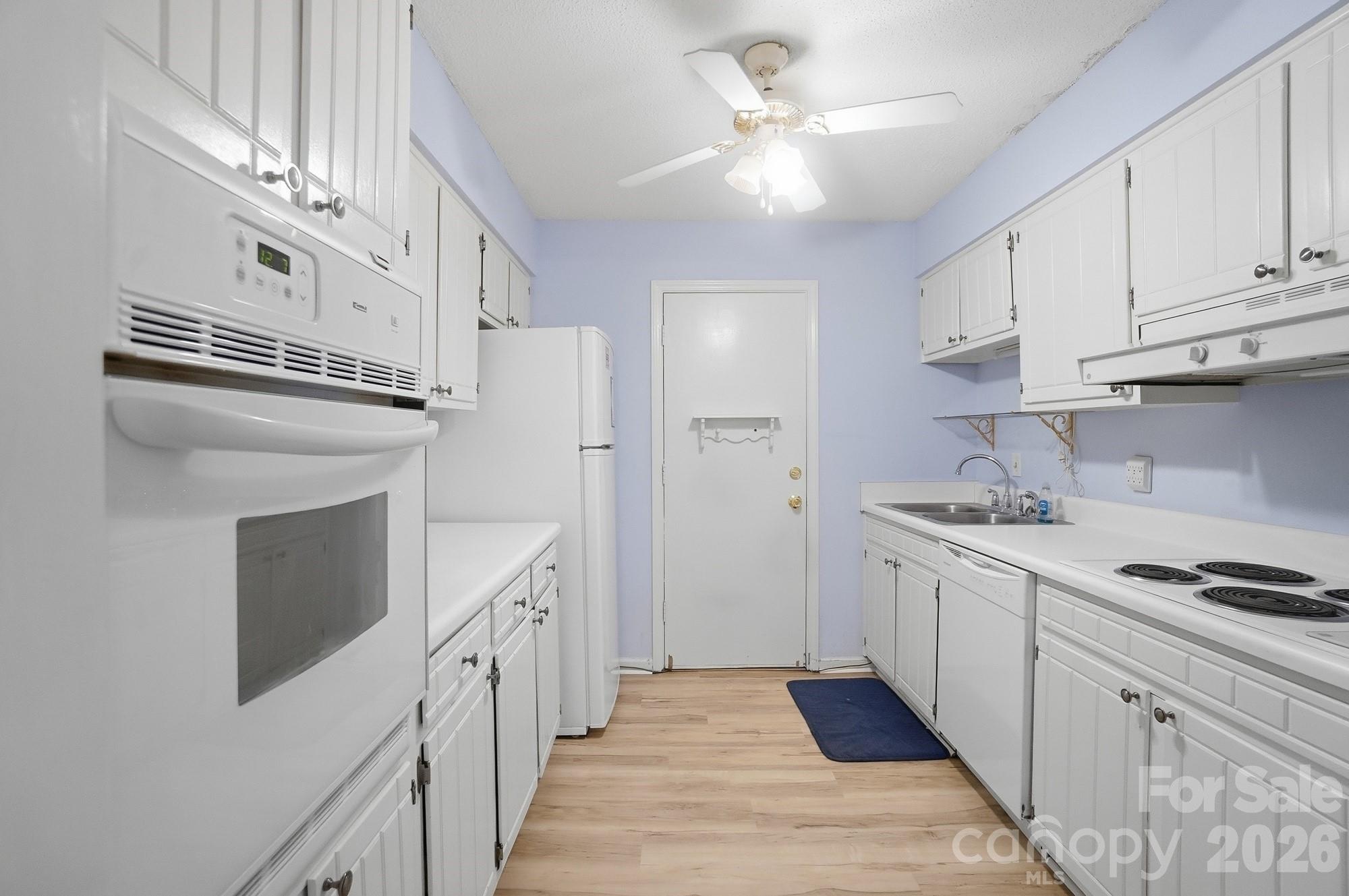 4754 Hedgemore Drive Charlotte NC 28209