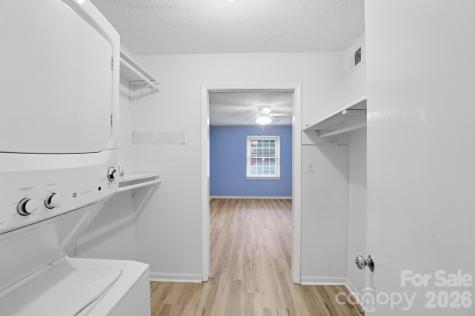 4754 Hedgemore Drive Charlotte NC 28209
