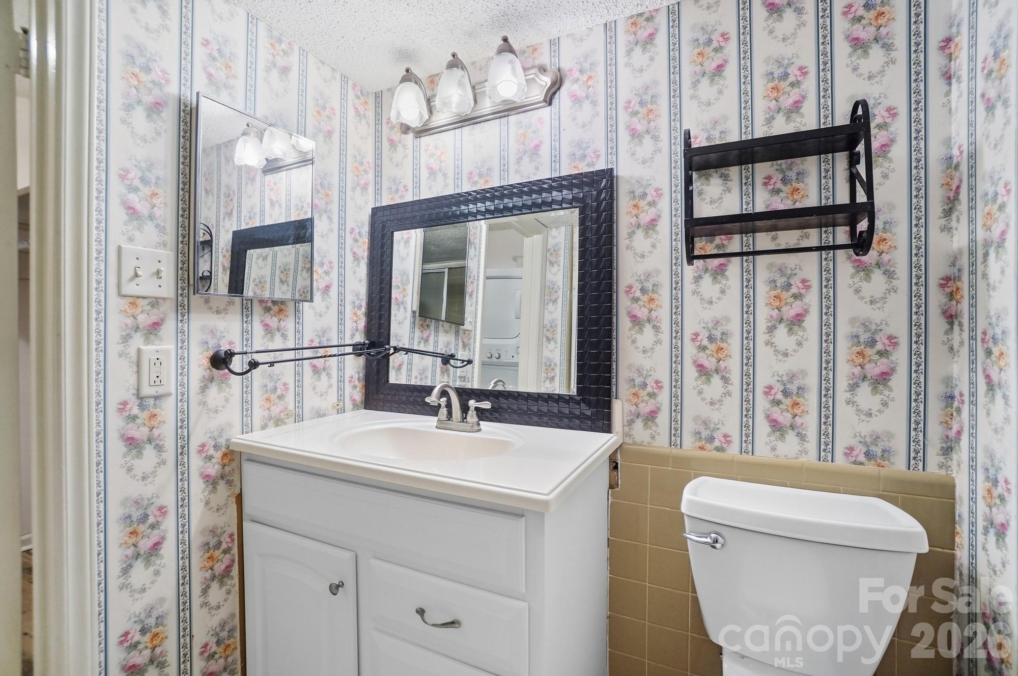4754 Hedgemore Drive Charlotte NC 28209