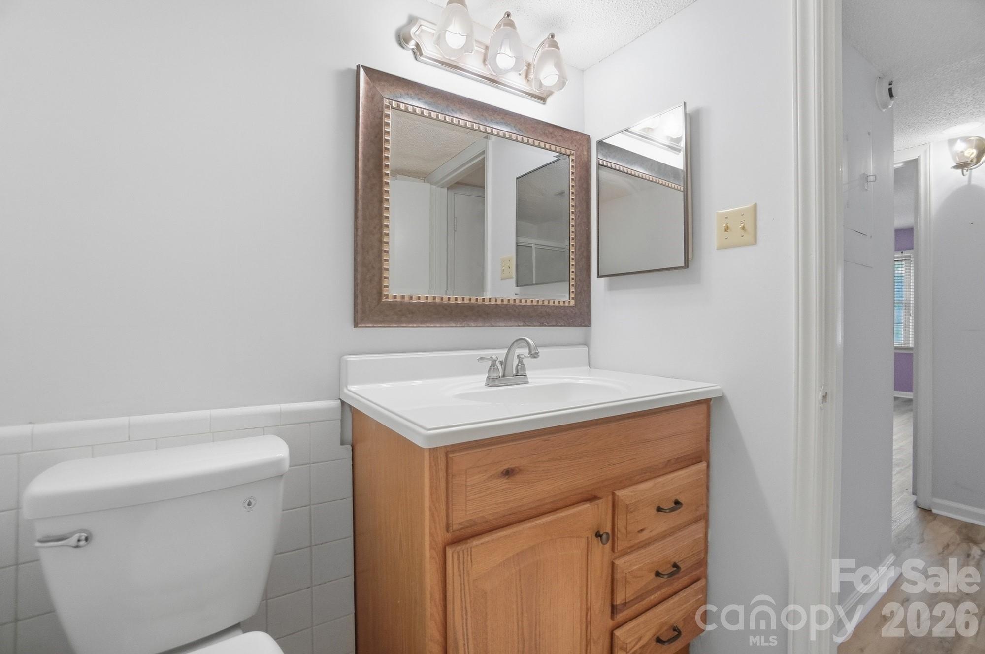 4754 Hedgemore Drive Charlotte NC 28209