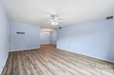 4754 Hedgemore Drive Charlotte NC 28209