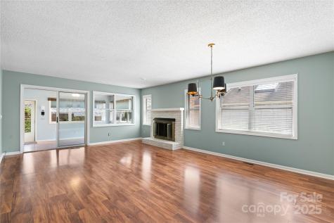 129 Exeter Court Hendersonville NC 28791