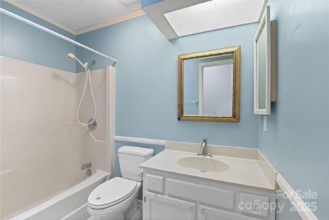 129 Exeter Court Hendersonville NC 28791