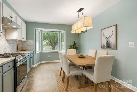 129 Exeter Court Hendersonville NC 28791